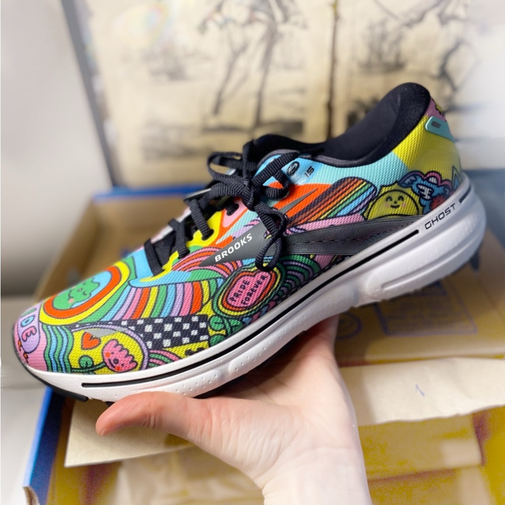 Brooks Ghost 15 Men’s 10 Running Shoes Pride Edition